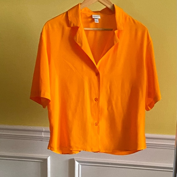 Button Down Top - Picture 1 of 2